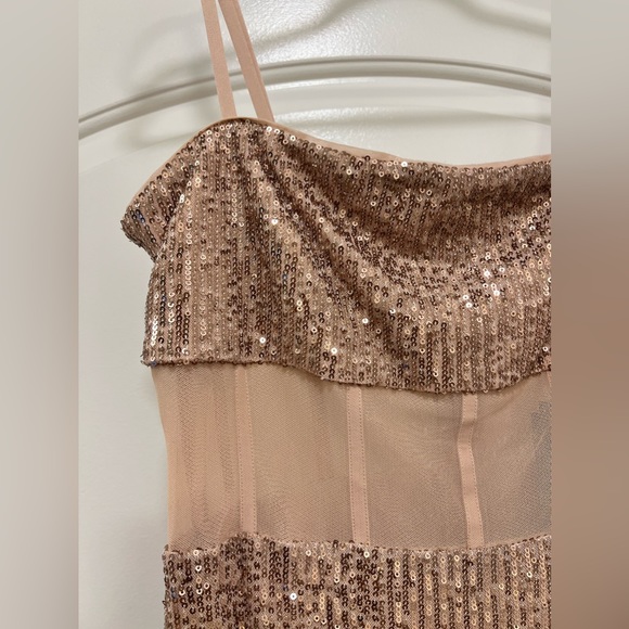 NWT BCBG MaxAzria Sequin Evening Gown - Picture 7 of 14